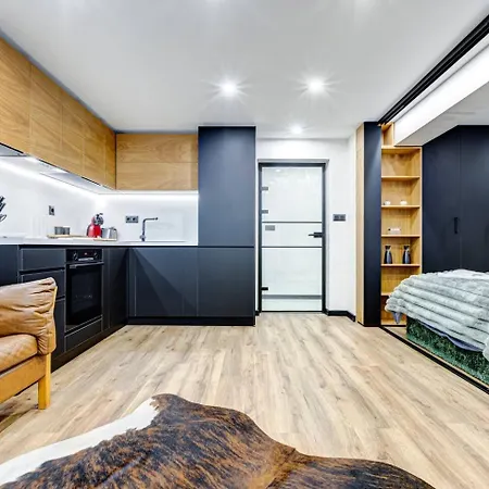 Stylish Urban Private Backyard Fast Wifi * Sofia
